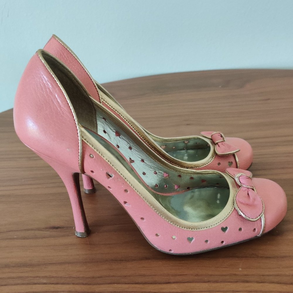 Guess Kyoko Bow Heart Leather Pink Pinup Pumps 8